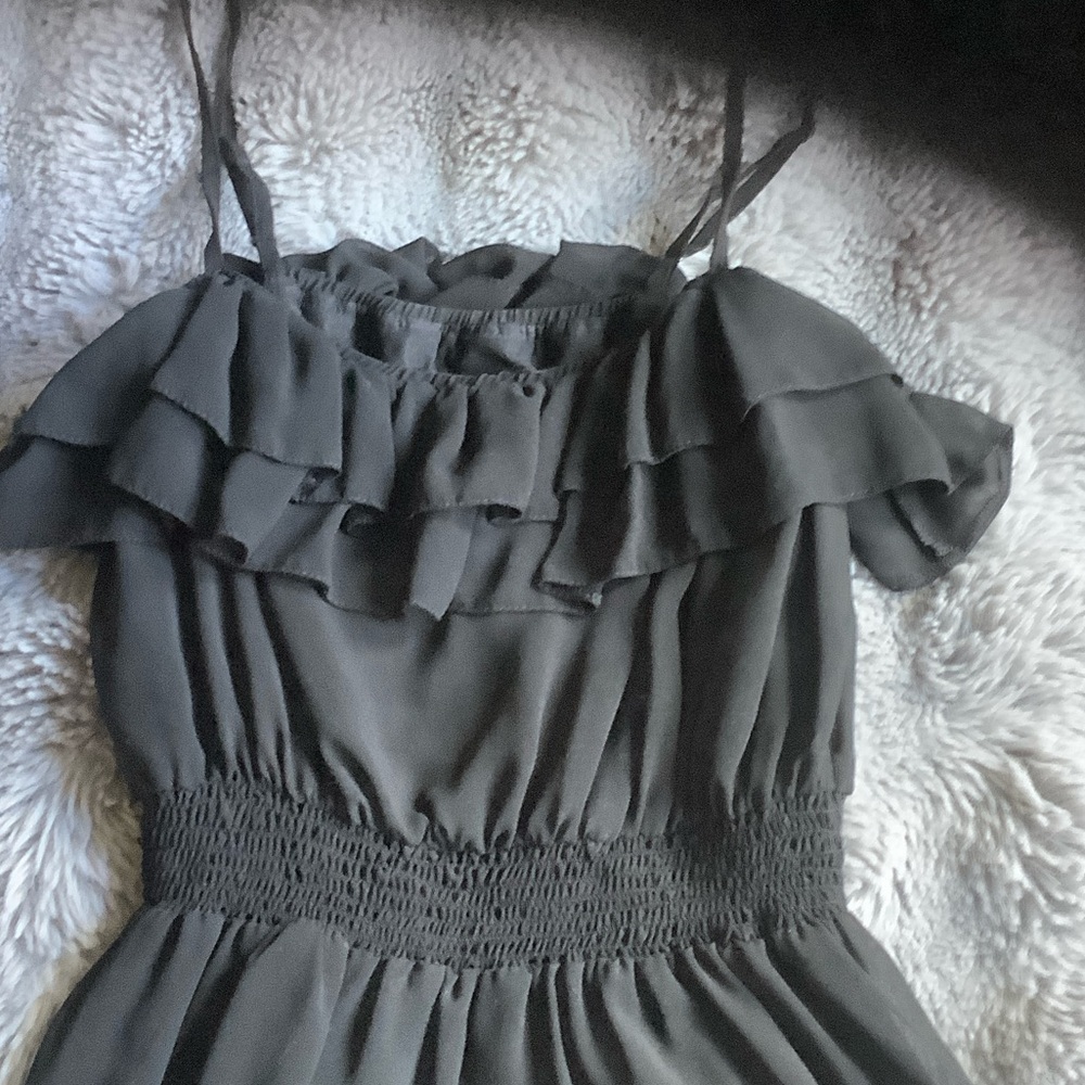 H&M Black Ruffled Top - Picture 2 of 4